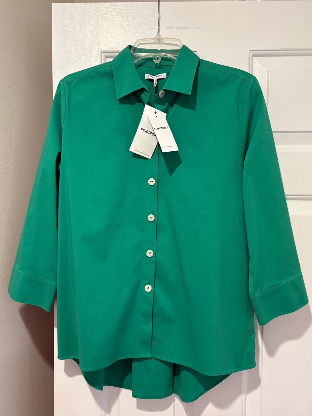 Foxcroft Kelly Green Button-Down Women's Shirt